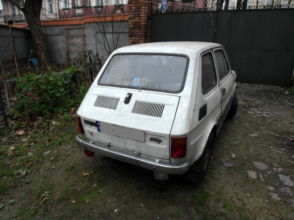 Fiat 126p remont odbudowa rekonstrukcja odrestaurowanie
